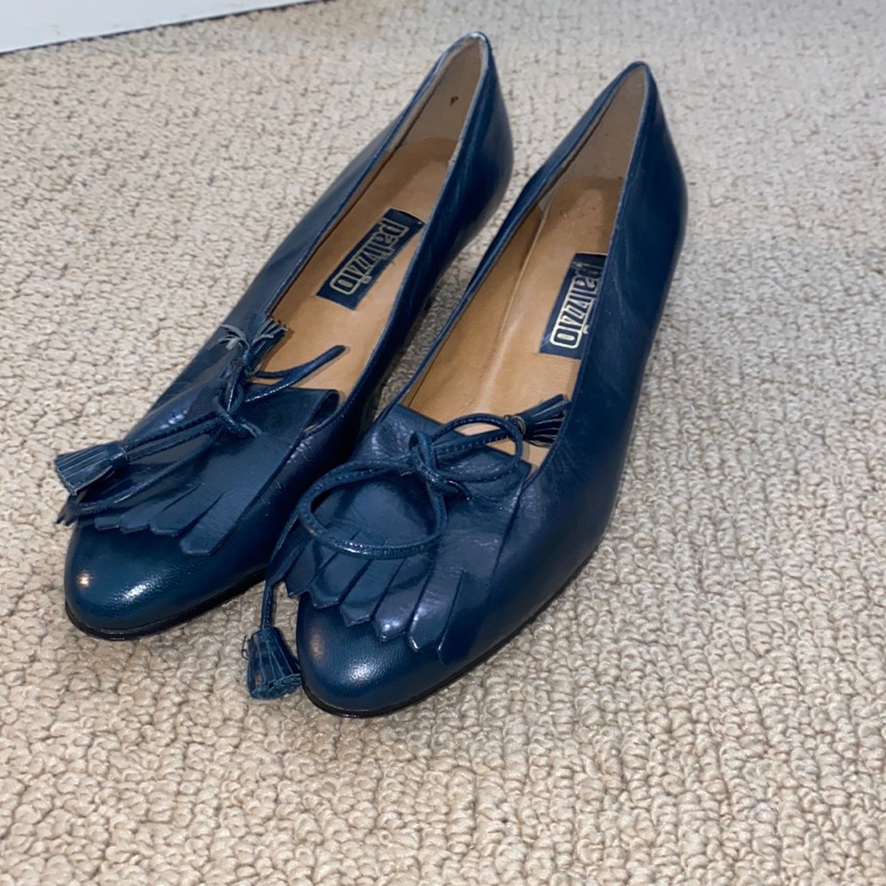 Palizzio heels women’s 7 1/2 AA in navy blue
